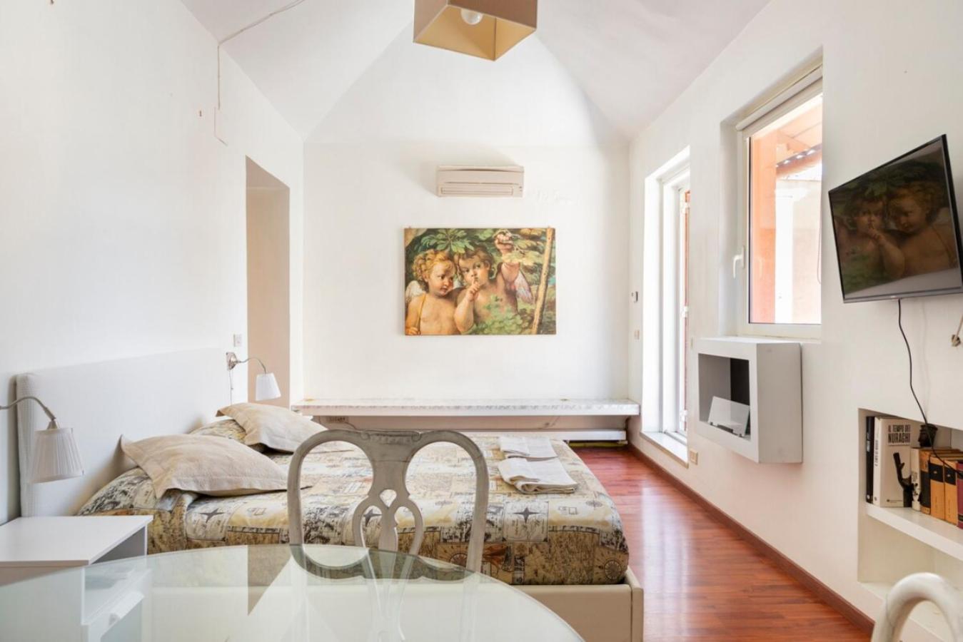 Terrazzo Frattina Apartment Рим Екстериор снимка