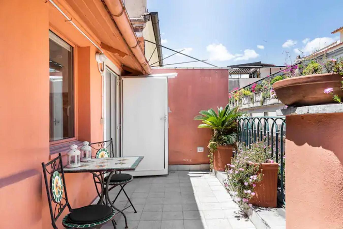 Terrazzo Frattina Apartment Рим Екстериор снимка