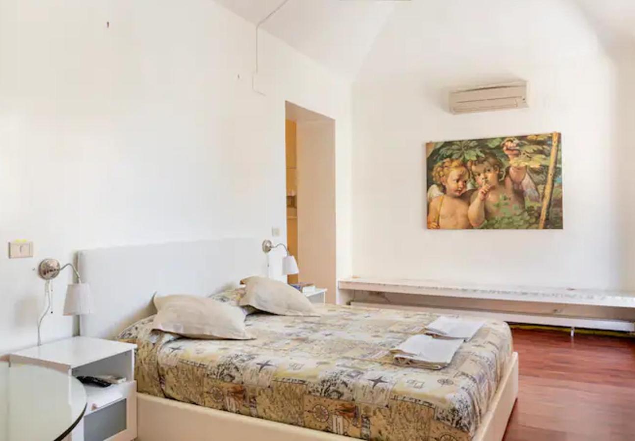 Terrazzo Frattina Apartment Рим Екстериор снимка